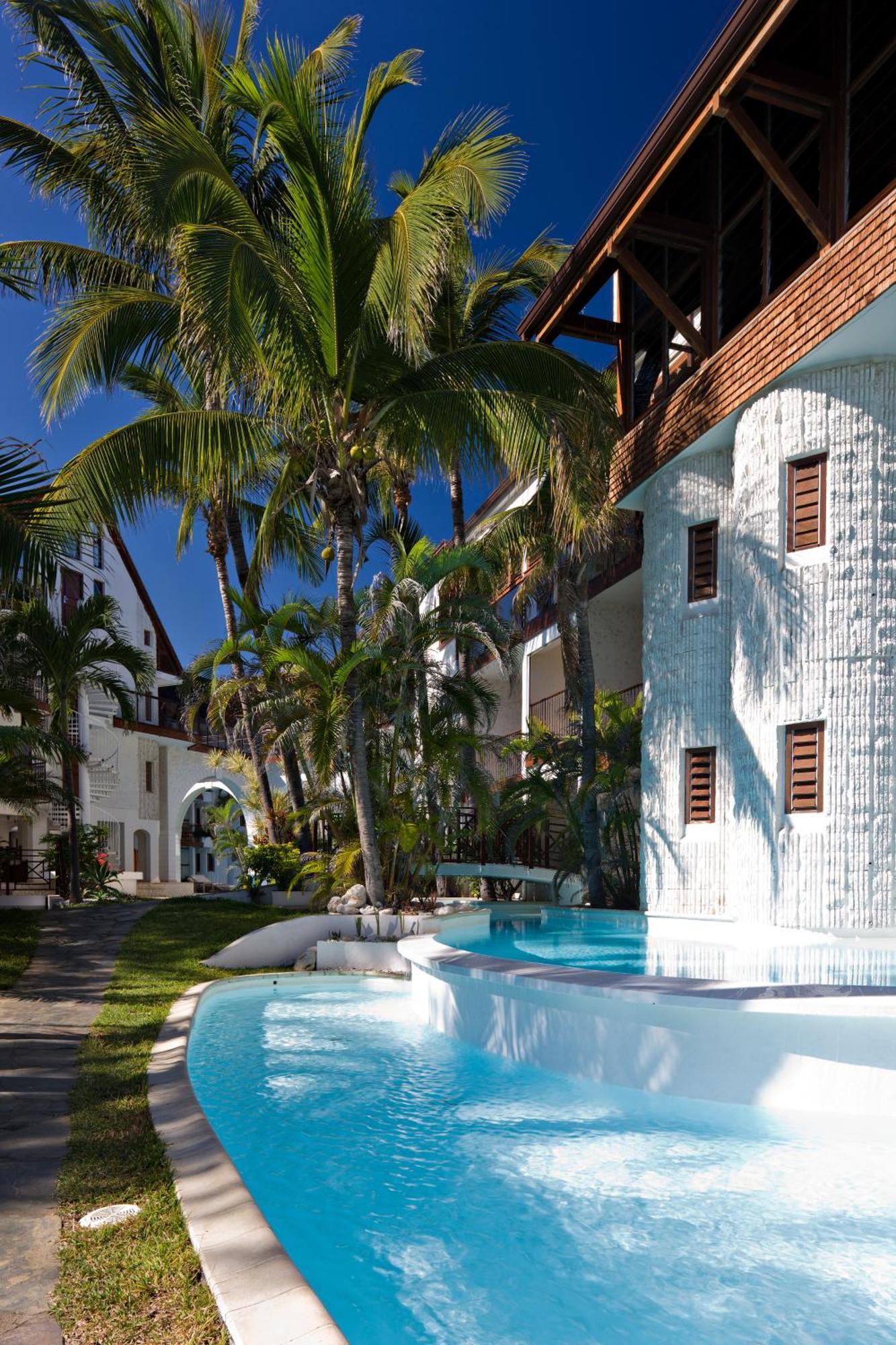 Le Saint Alexis **** Hotel & Spa Bagian luar foto